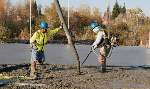 use a concrete vibrator to irrigation.jpg